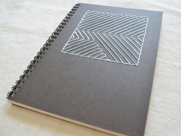 embroidered-notebook-chevron-zigzag-black-white-sketchbook-03