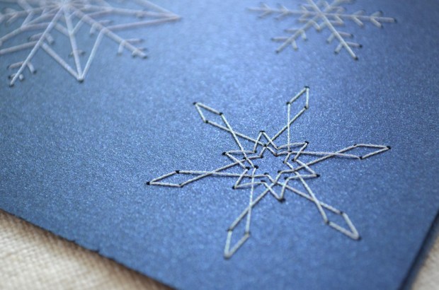 embroidered-card-snowflakes-iridescent-shimmer-midnight-blue-05